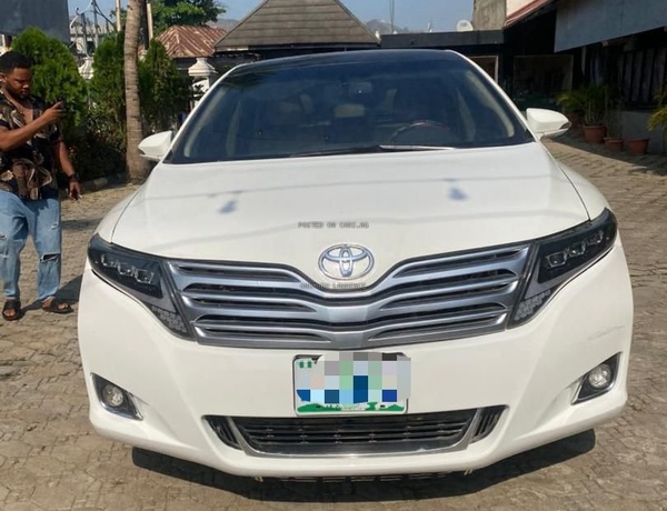 2012 TOYOTA VENZA XLE FOR SALE IN ABUJA