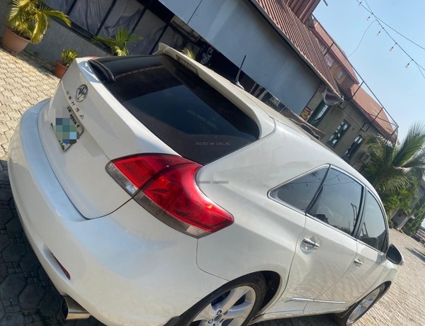 2012 TOYOTA VENZA XLE FOR SALE IN ABUJA
