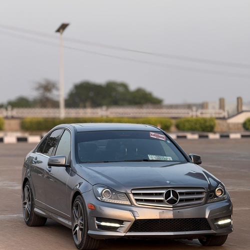 2013 MERCEDES BENZ C300 IN ABUJA FOR SALE