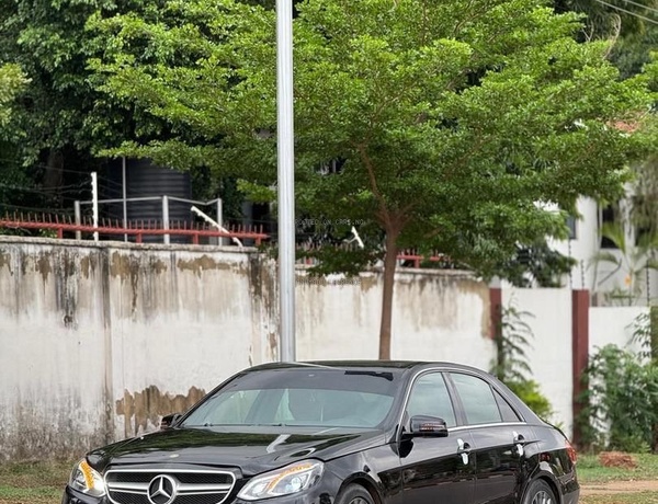 2013 MERCEDES BENZ E350 FOR SALE IN ABUJA