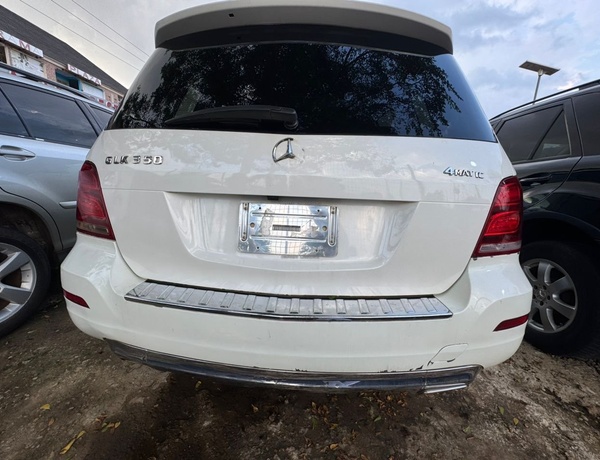 2013 MERCERDES BENZ GLK350 FOR SALE IN ABUJA