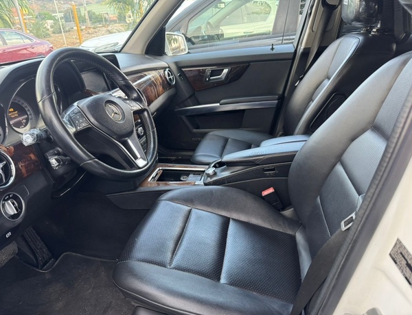 2013 MERCERDES BENZ GLK350 FOR SALE IN ABUJA