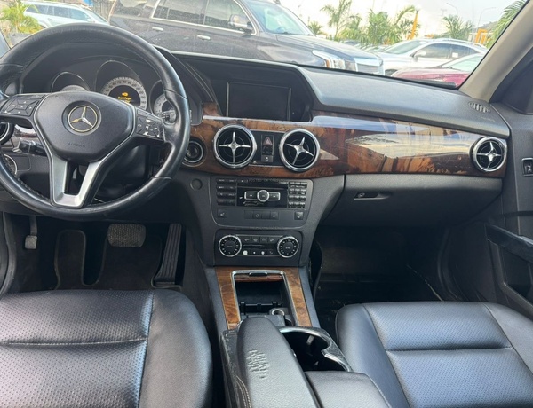 2013 MERCERDES BENZ GLK350 FOR SALE IN ABUJA