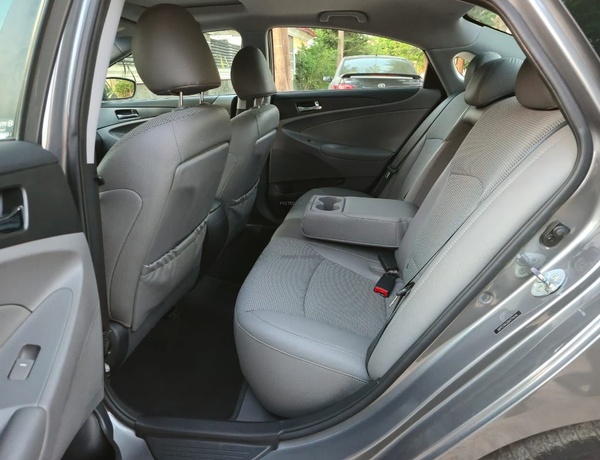 2013 HYUNDAI SONATA SPORT EDITION IN ABUJA