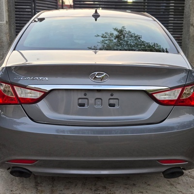 2013 HYUNDAI SONATA SPORT EDITION IN ABUJA