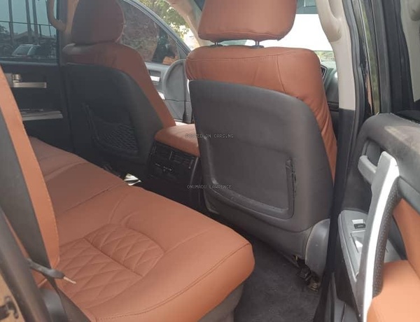 2013 LANDCRUISER UPGRADED TO 2023 MODEL FOR SALE IN ABUJA