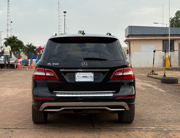 2013 Mercedes Benz ML350 for Sale in Enugu