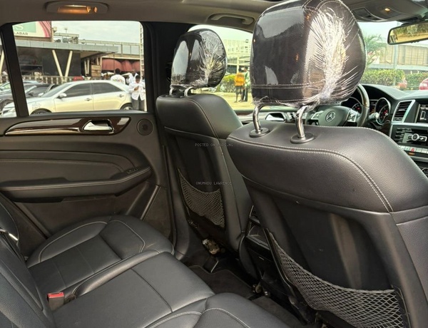 2013 Mercedes Benz ML350 for Sale in Enugu