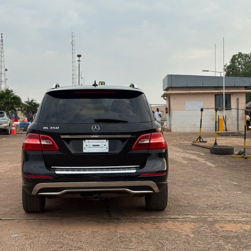 2013 Mercedes Benz ML350 for Sale in Enugu