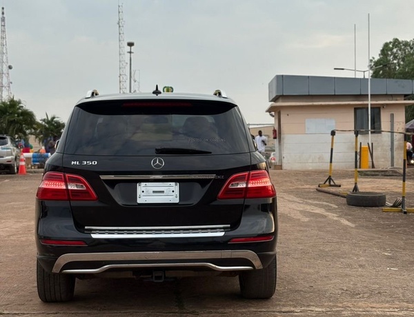 2013 Mercedes Benz ML350 for Sale in Enugu