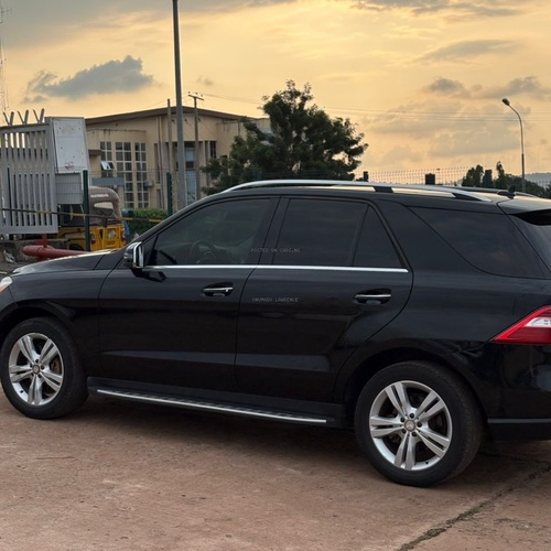 2013 Mercedes Benz ML350 for Sale in Enugu