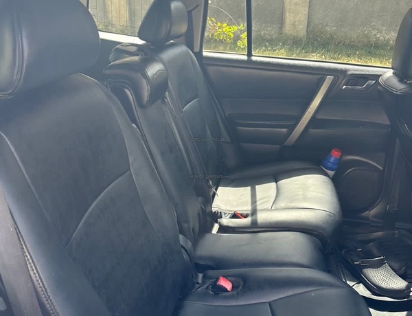 2013 TOYOTA HIGHLANDER FOR SALE IN ABUJA