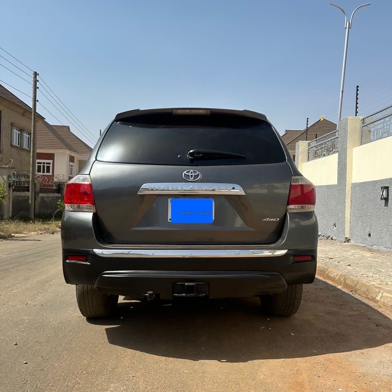 2013 TOYOTA HIGHLANDER FOR SALE IN ABUJA image