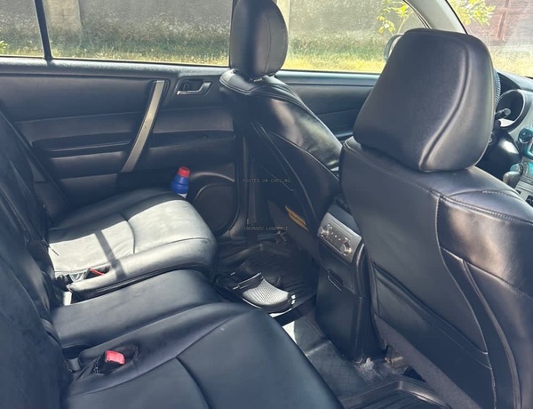 2013 TOYOTA HIGHLANDER FOR SALE IN ABUJA