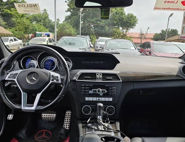 2014 MERCEDES BENZ C300 FOR SALE IN ABUJA
