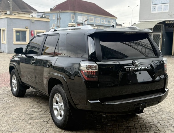 2015 TOYOTA 4RUNNER FOR SALE IN LAGOS