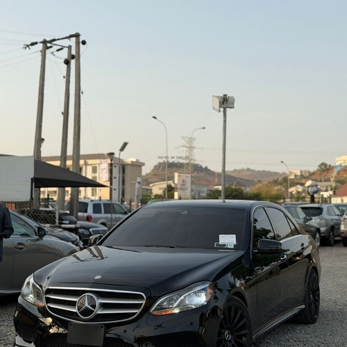 FOREIGN USED 2015 MERCEDES BENZ E350 FOR SALE IN ABUJA