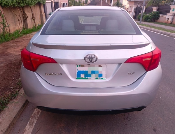 2015 TOYOTA COROLLA FOR SALE IN ABUJA