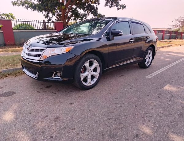 2015 TOYOTA VENZA XLE FOR SALE  IN ABUJA