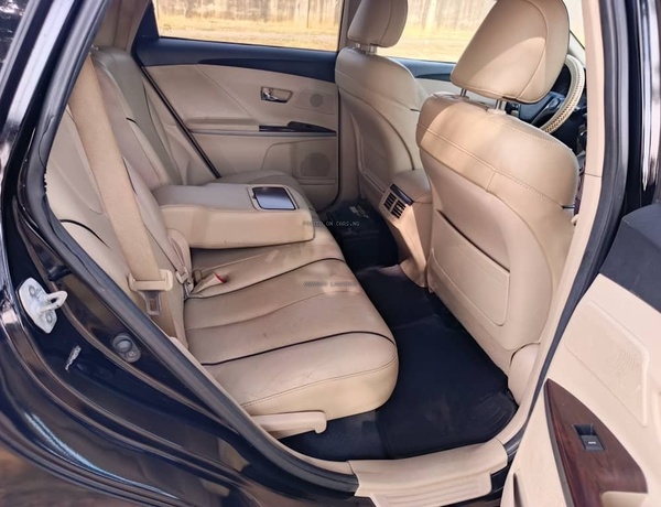 2015 TOYOTA VENZA XLE FOR SALE  IN ABUJA