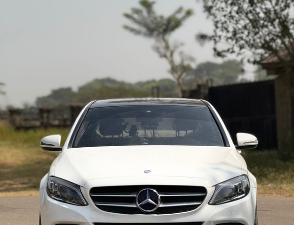2016 MERCEDES-BENZ C300 FOR SALE IN ABUJA