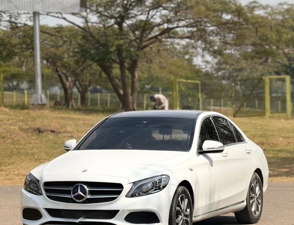 2016 MERCEDES-BENZ C300 FOR SALE IN ABUJA