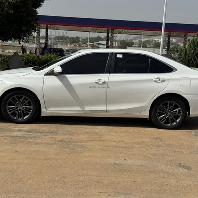 2016 TOYOTA CAMRY SE FOR SALE IN ABUJA