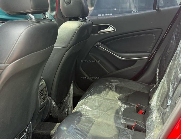 2016 MERCEDES BENZ GLA250 FOR SALE IN ABUJA