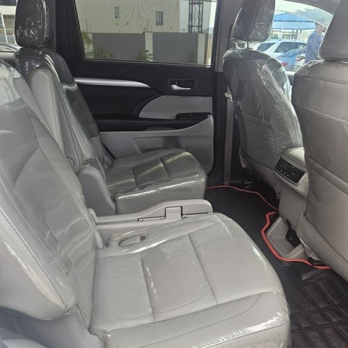 2016 TOYOTA HIGHLANDER XLE FOR SALE IN ABUJA