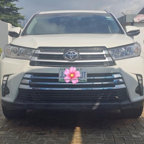 2016 TOYOTA HIGHLANDER XLE FOR SALE IN ABUJA
