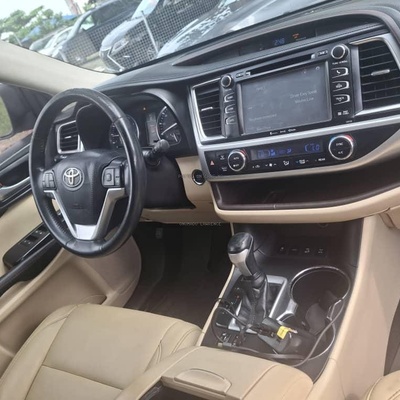 2016 TOYOTA HIGHLANDER XLE  FOR SALE IN ABUJA