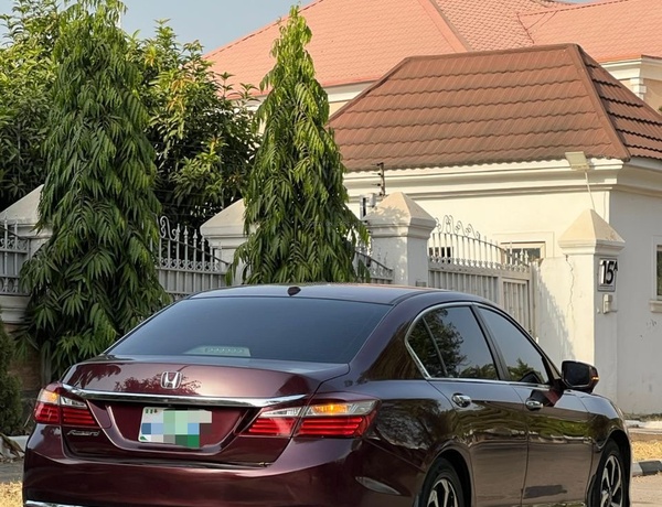 2016 HONDA ACCORD FULL OPTION FOR SALE IN ABUJA