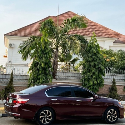 2016 HONDA ACCORD FULL OPTION FOR SALE IN ABUJA