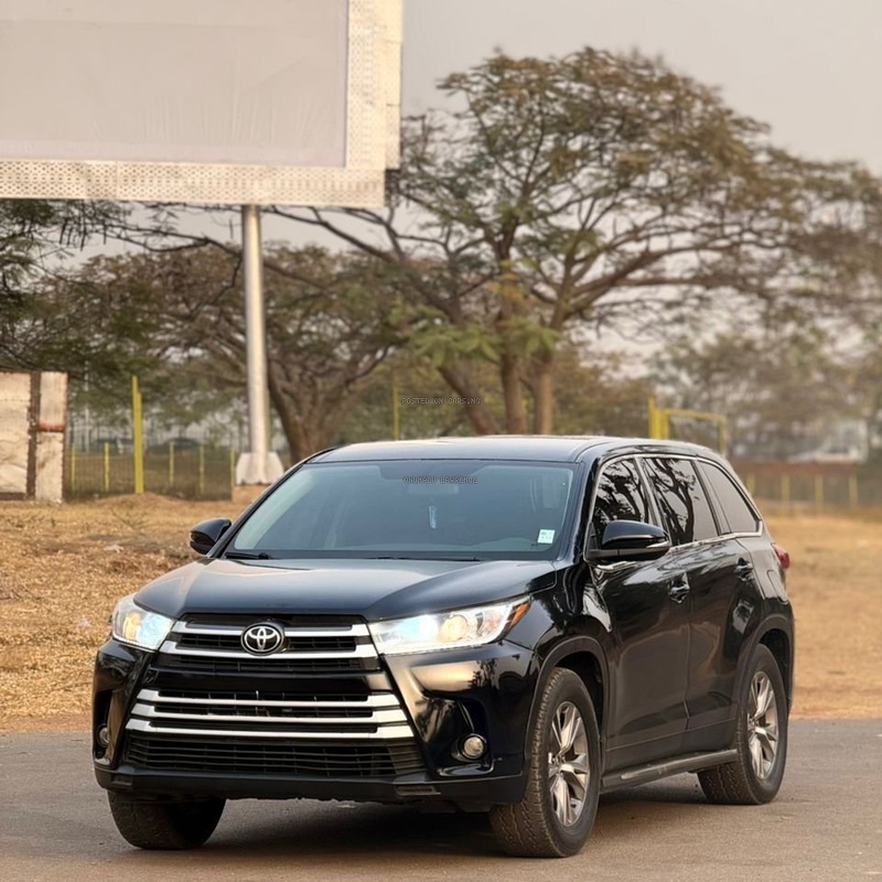 2016 TOYOTA HIGHLANDER LE FOR SALE IN ABUJA image