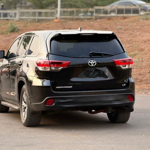 2016 TOYOTA HIGHLANDER LE FOR SALE IN ABUJA