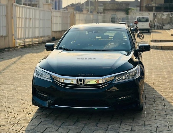 2017 HONDA ACCORD TOURING FOR SALE IN ABUJA