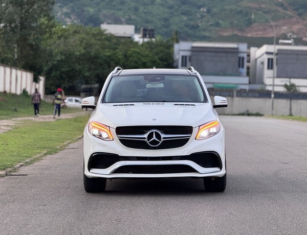  2017 MERCEDES-BENZ GLE350 FOR SALE IN ABUJA