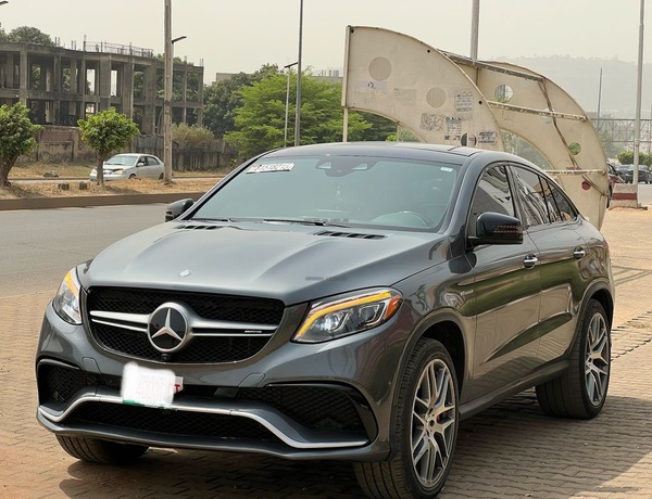 FOREIGN USED 2017 MERCEDES BENZ GLE 63s AMG FOR SALE IN ABUJA