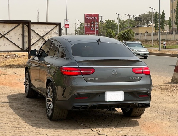 FOREIGN USED 2017 MERCEDES BENZ GLE 63s AMG FOR SALE IN ABUJA