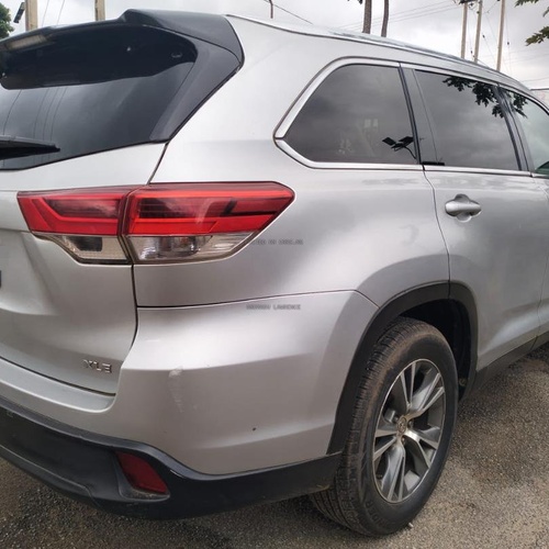 2017 TOYOTA HIGHLANDER XLE FOR SALE IN ABUJA
