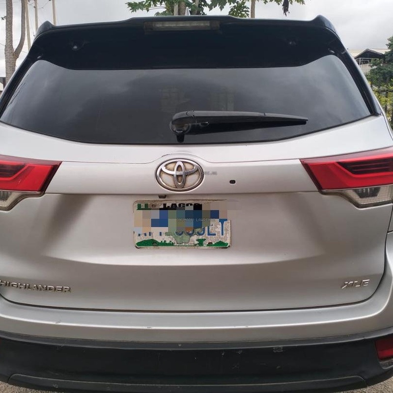 2017 TOYOTA HIGHLANDER XLE FOR SALE IN ABUJA image