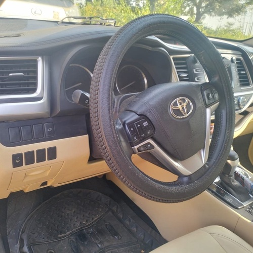 2017 TOYOTA HIGHLANDER XLE FOR SALE IN ABUJA