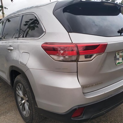 2017 TOYOTA HIGHLANDER XLE FOR SALE IN ABUJA
