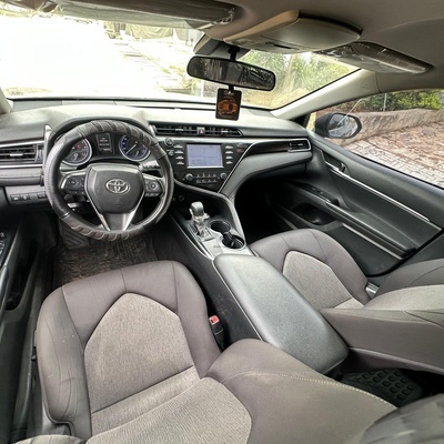 2018 TOYOTA CAMRY SE FOR SALE IN ABUJA