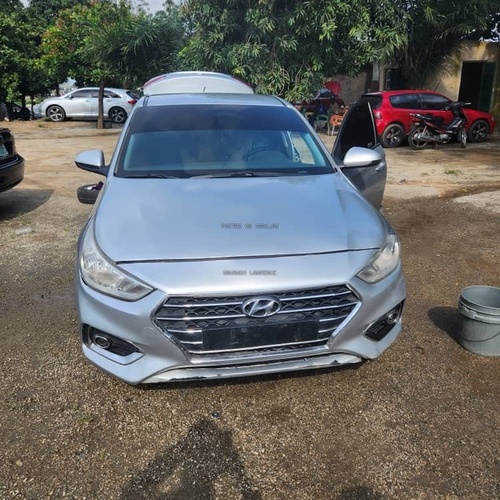 2018 HYUNDAI ACCENT FOR SALE IN ABUJA