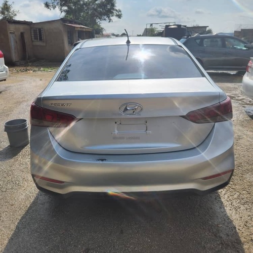 2018 HYUNDAI ACCENT FOR SALE IN ABUJA