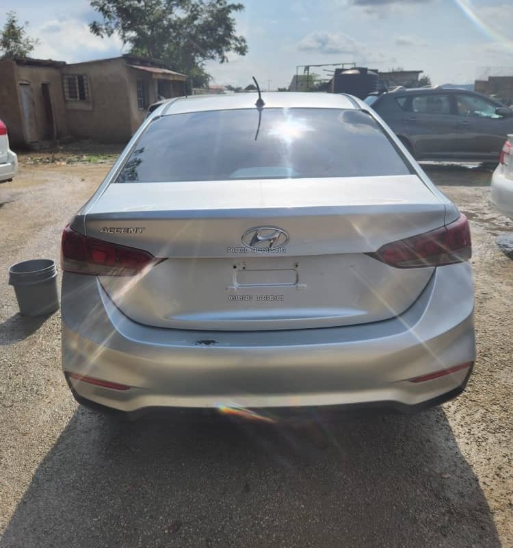 2018 HYUNDAI ACCENT FOR SALE IN ABUJA image