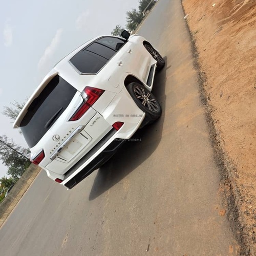 2018 LEXUS LX570 FOR SALE IN ABUJA