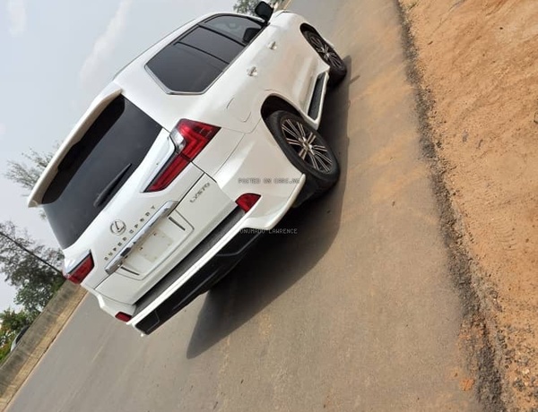 2018 LEXUS LX570 FOR SALE IN ABUJA