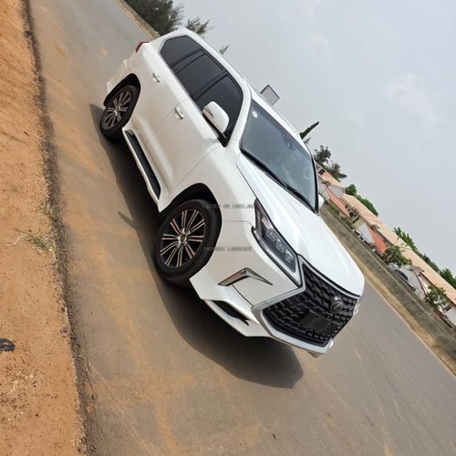2018 LEXUS LX570 FOR SALE IN ABUJA